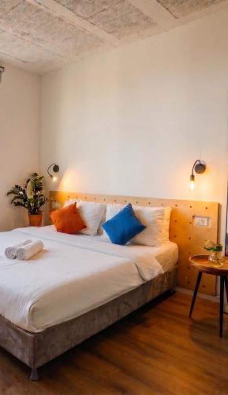 Domus Metro Hotel