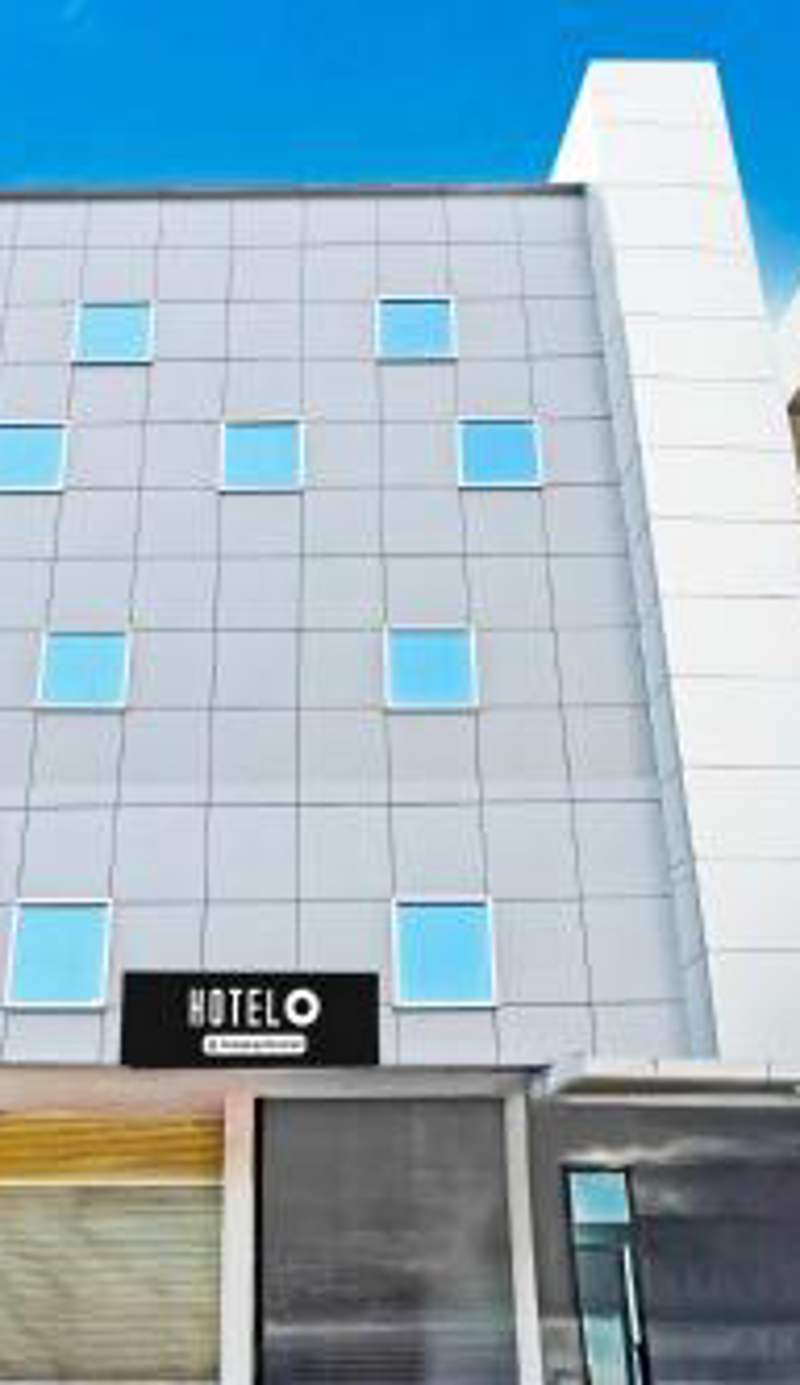Townhouse Sanath Nagar Near Railway Station