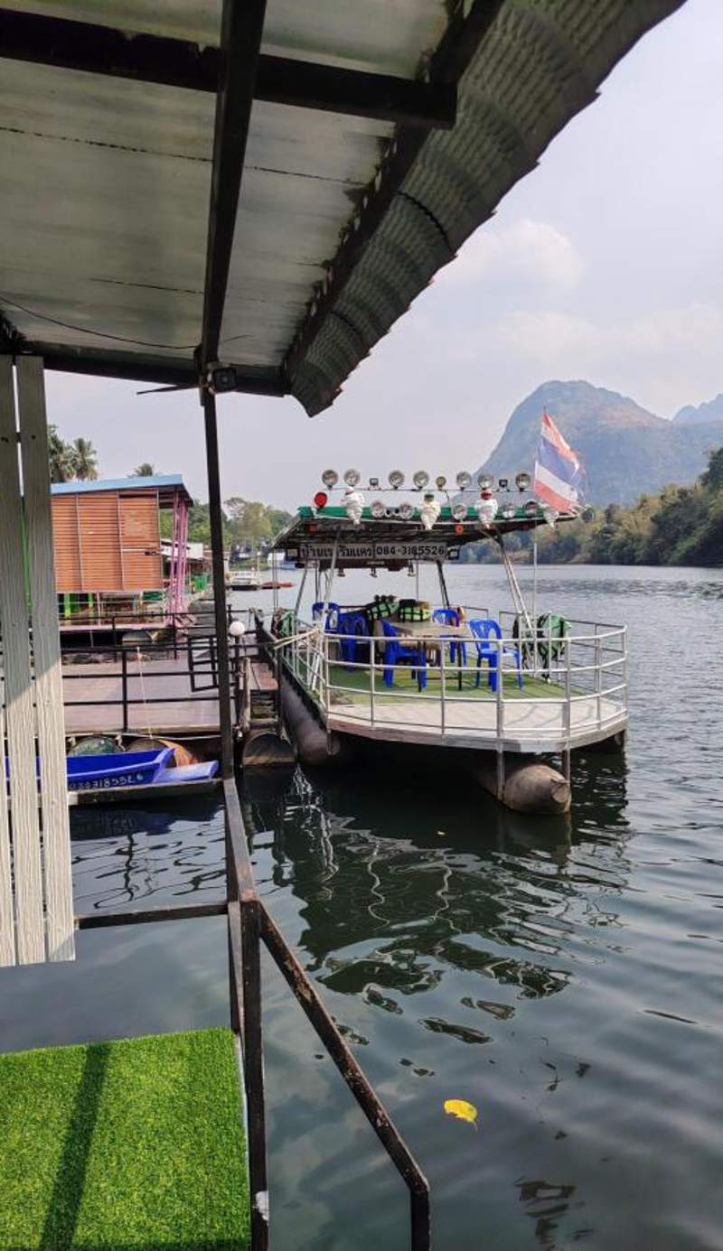 River Hill Side Resort