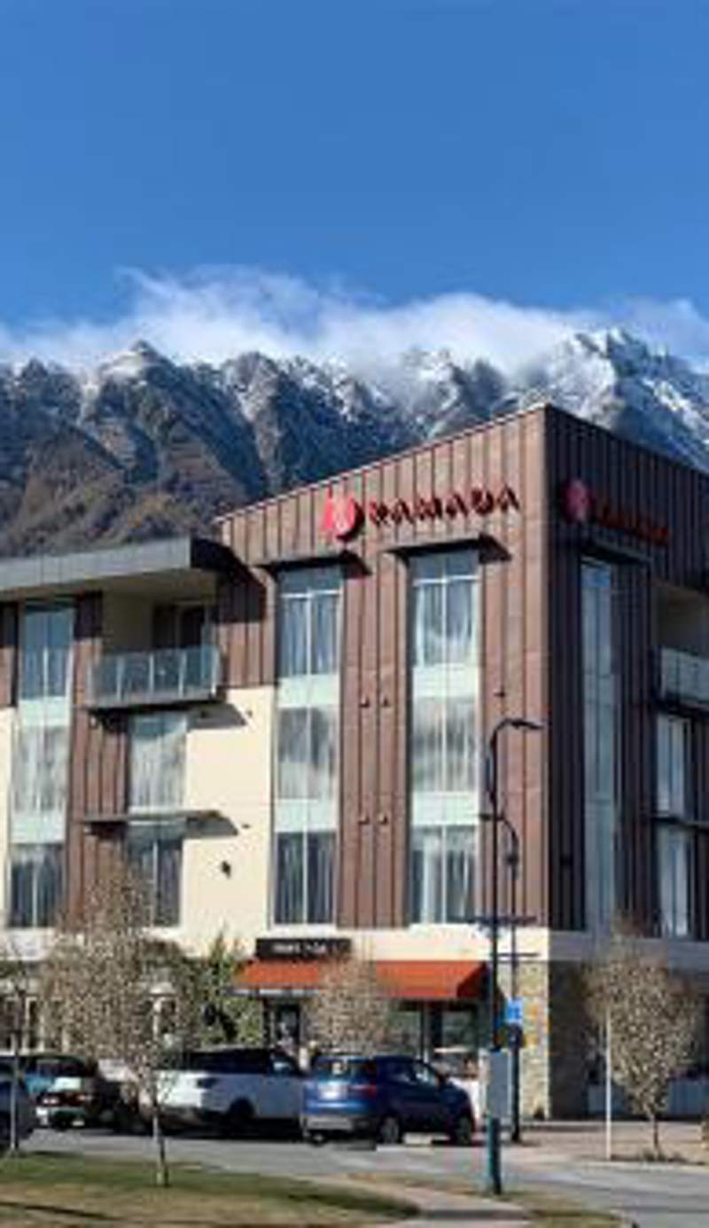 Ramada Hotel & Suites by Wyndham, Remarkables Park Queenstown