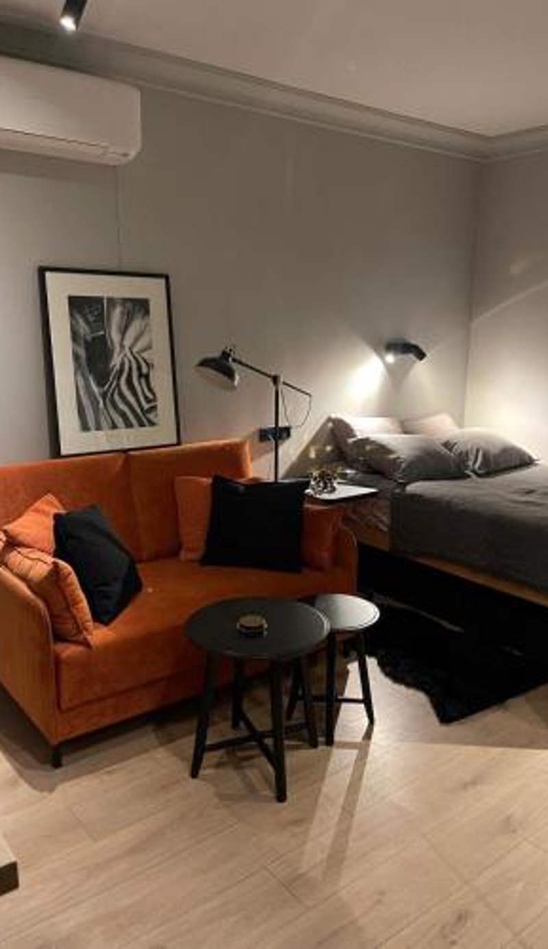 The perfect studio , We accept travelers only