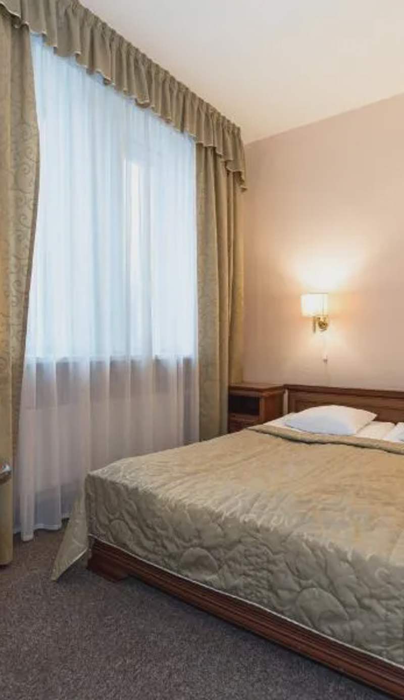 Kolonna Hotel Brigita