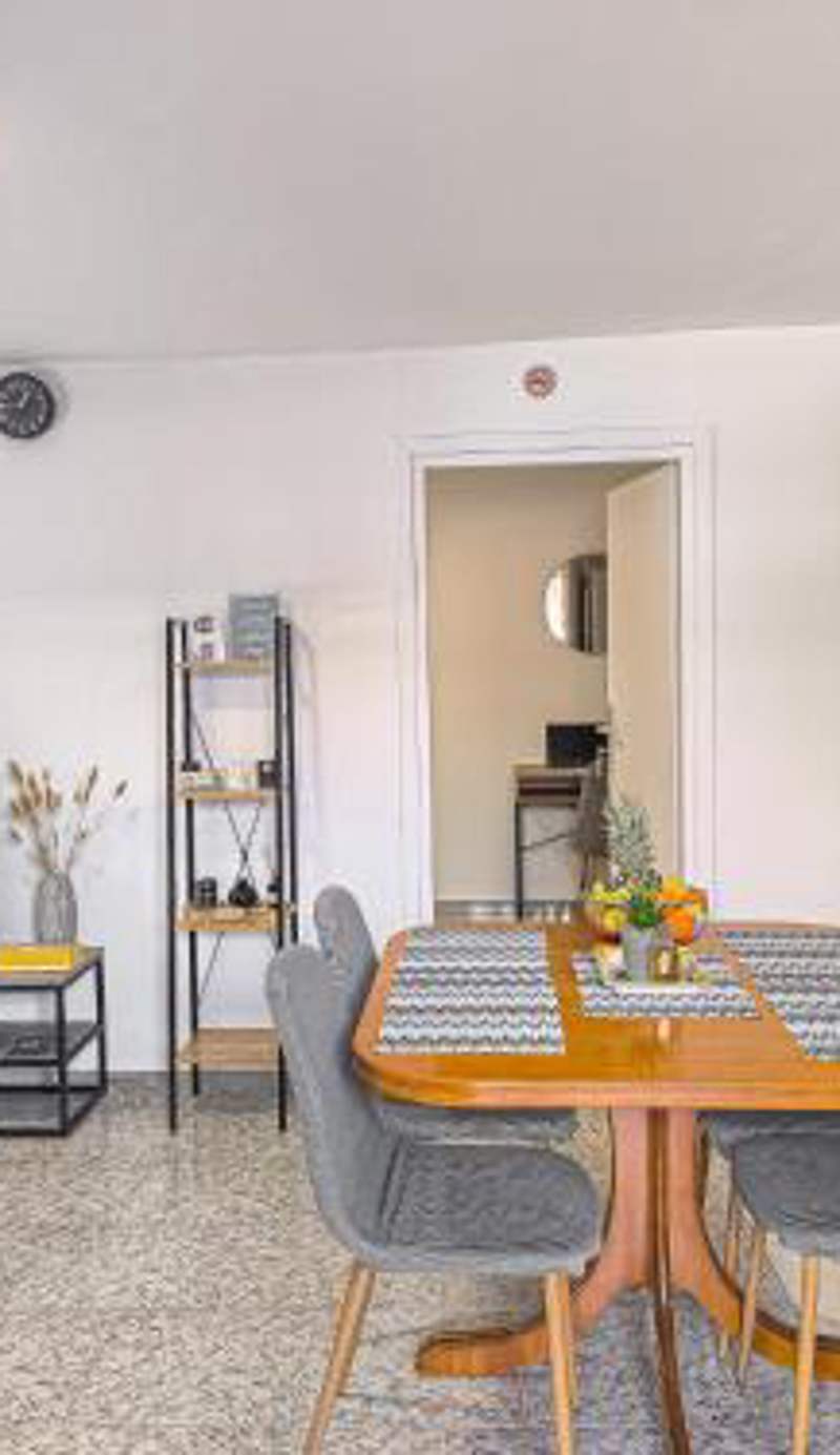 Comfy flat with large terrace, Fiber internet and private parking