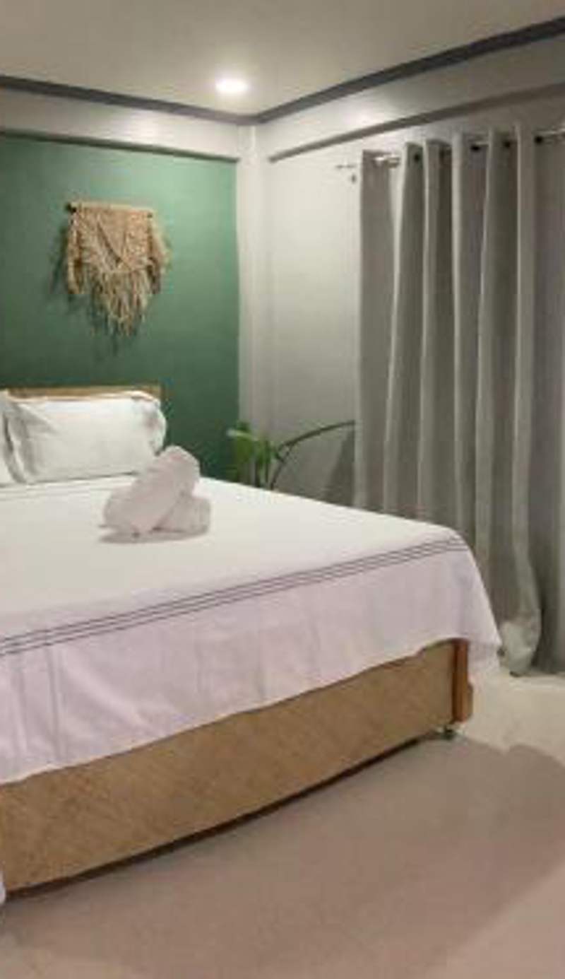 Emerald Guesthouse