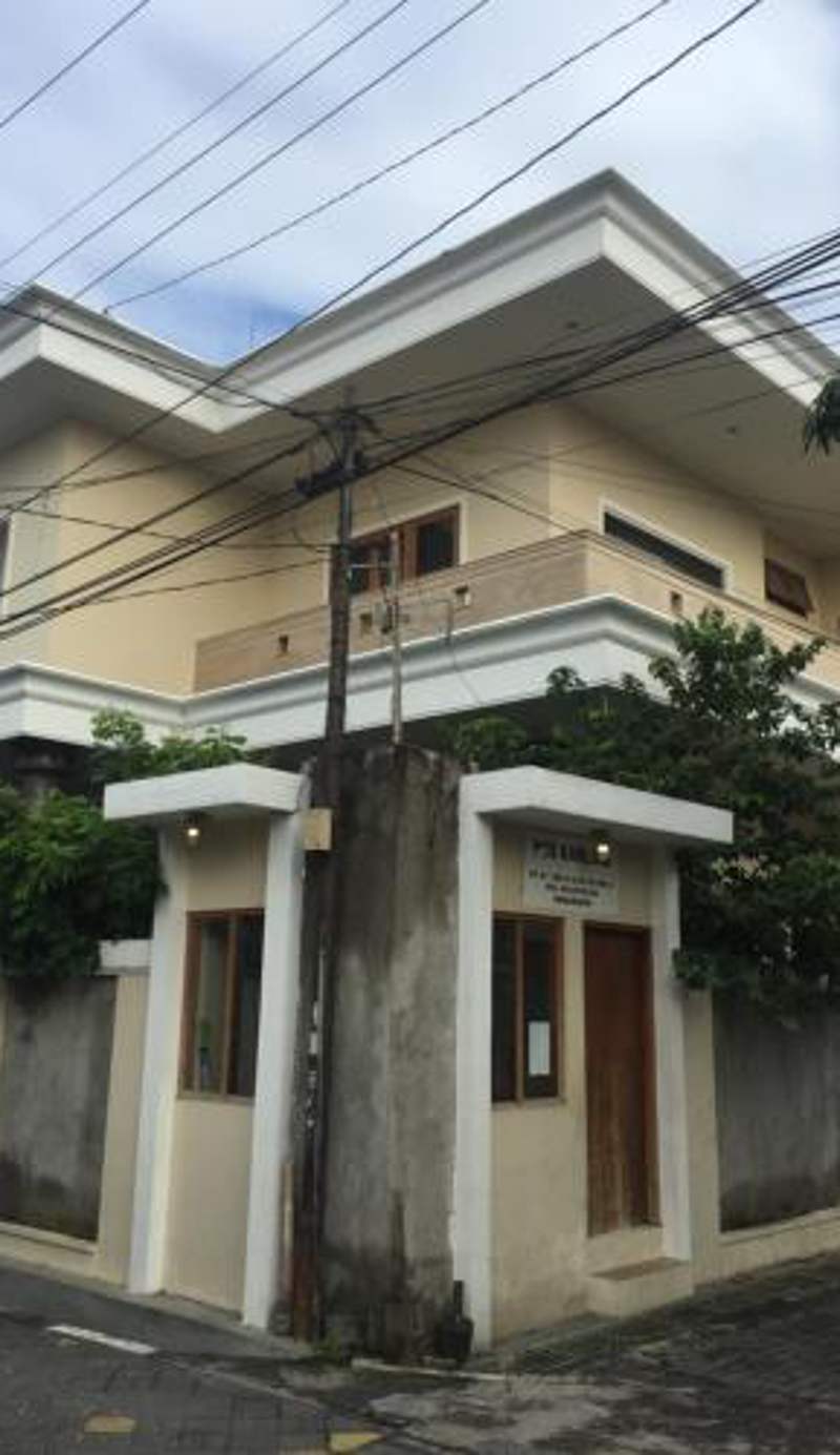 Rumah Nyaman Back Packer