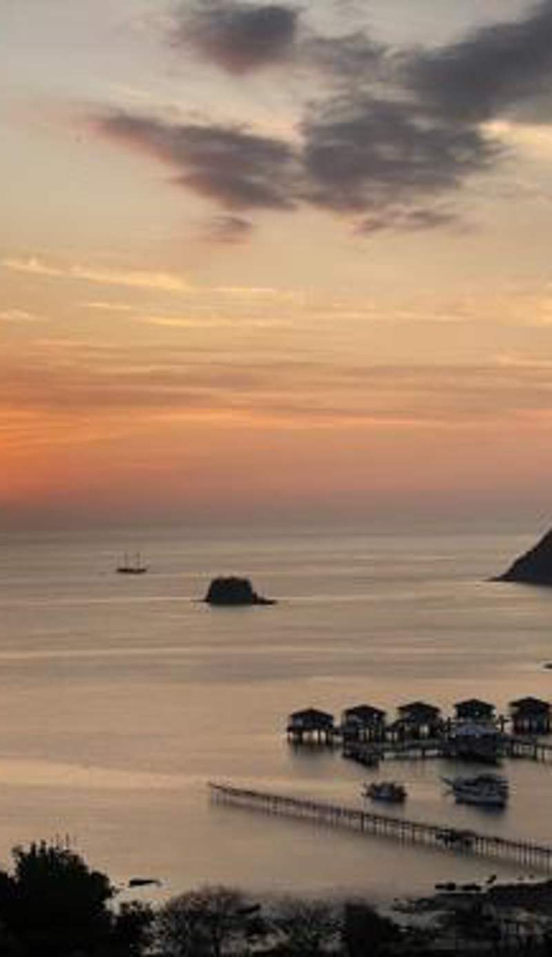 Sunset Hill Hotel