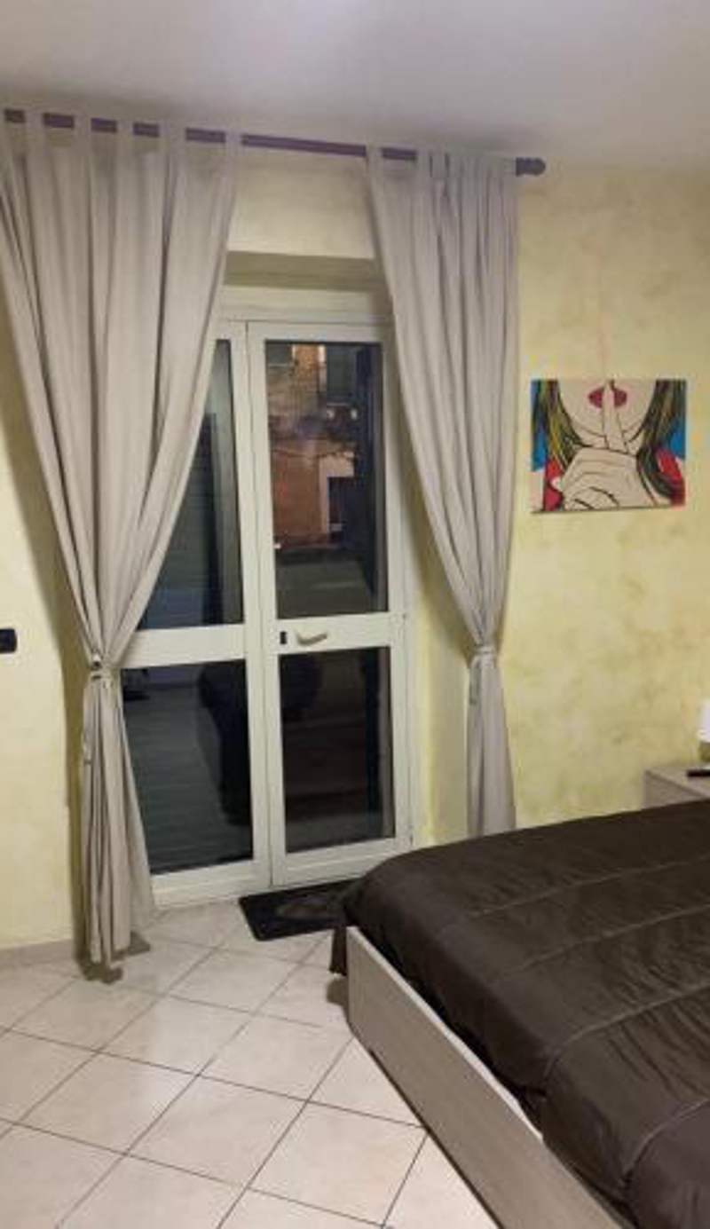 Airport Bedroom House