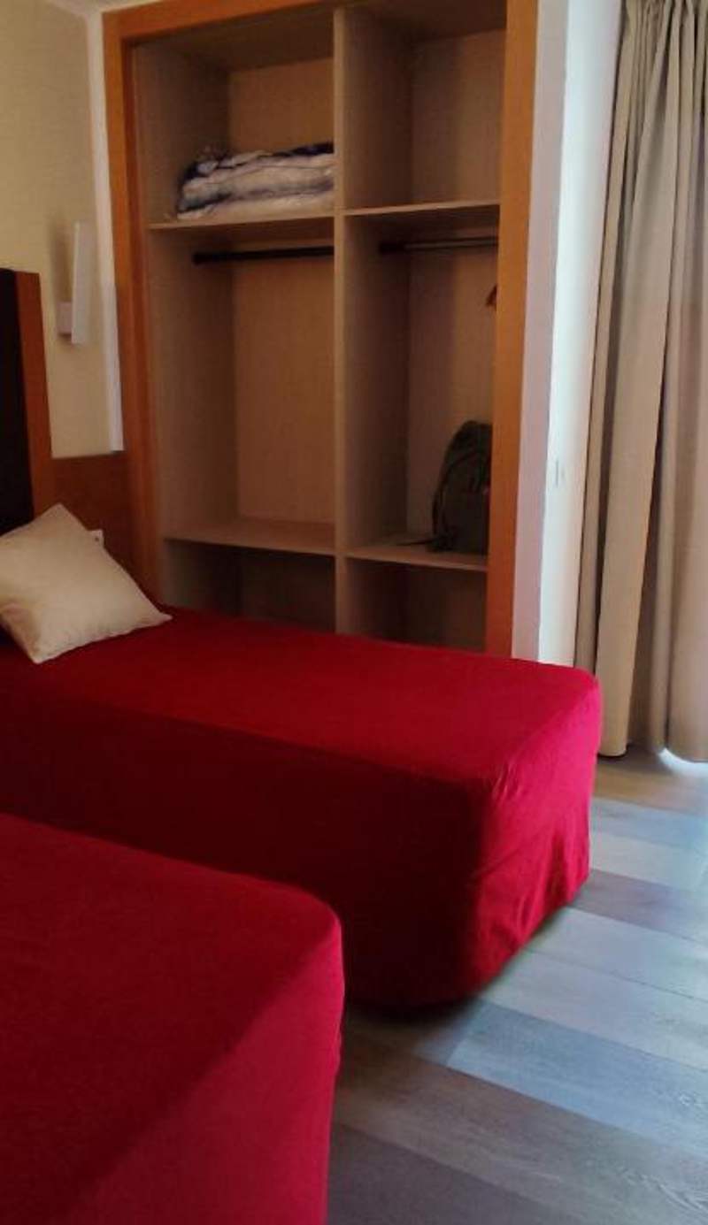 Hostal Residencia Europa Punico