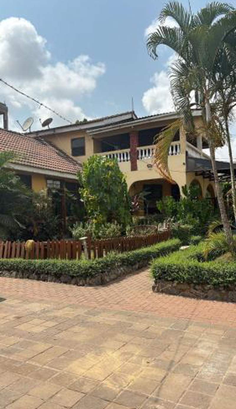 2 BR Apartm1-7mins to Airport, green environ