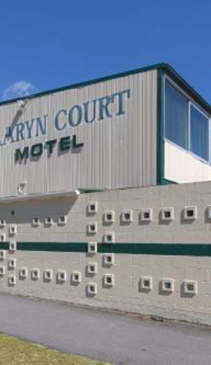 Aaryn Court Motel