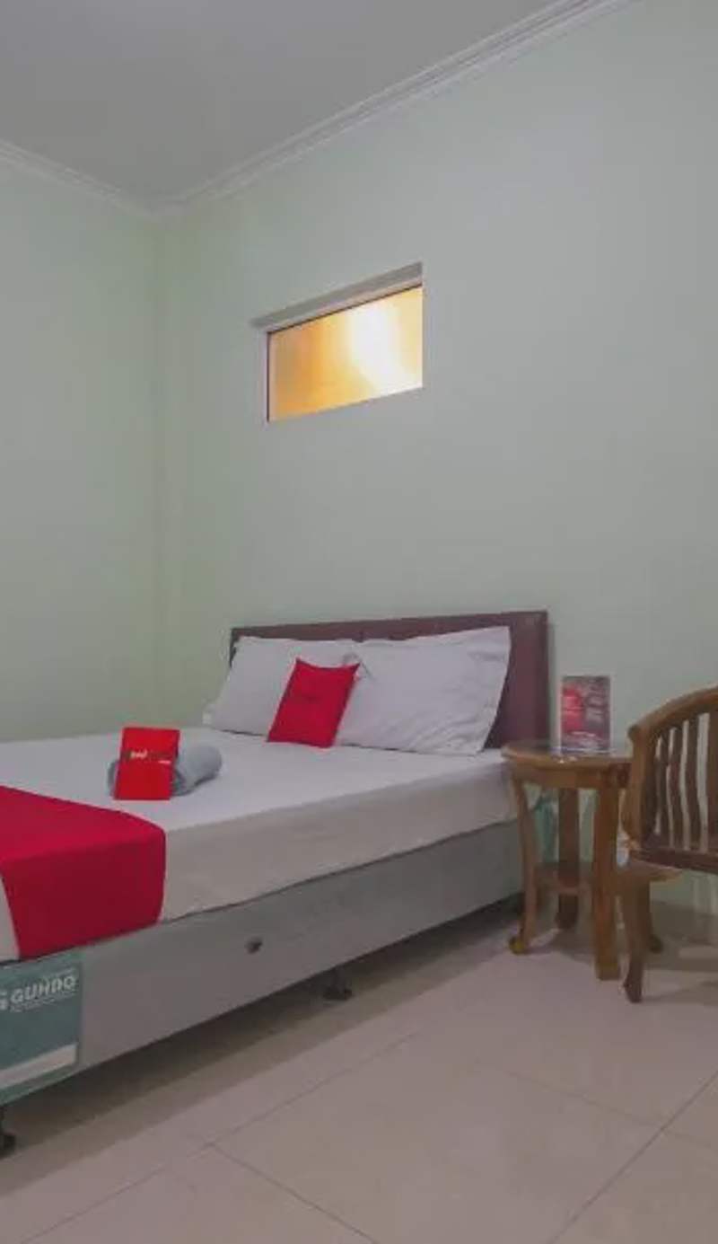 RedDoorz at Hotel Griya Gatsu Lampung