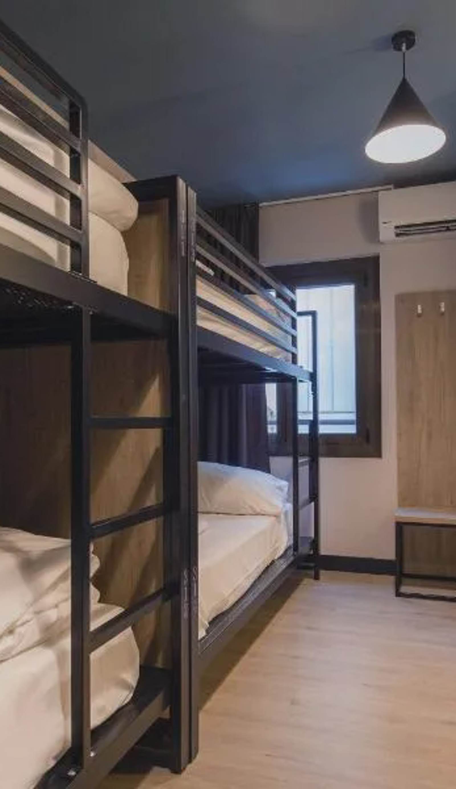 Font Andorra Hostel