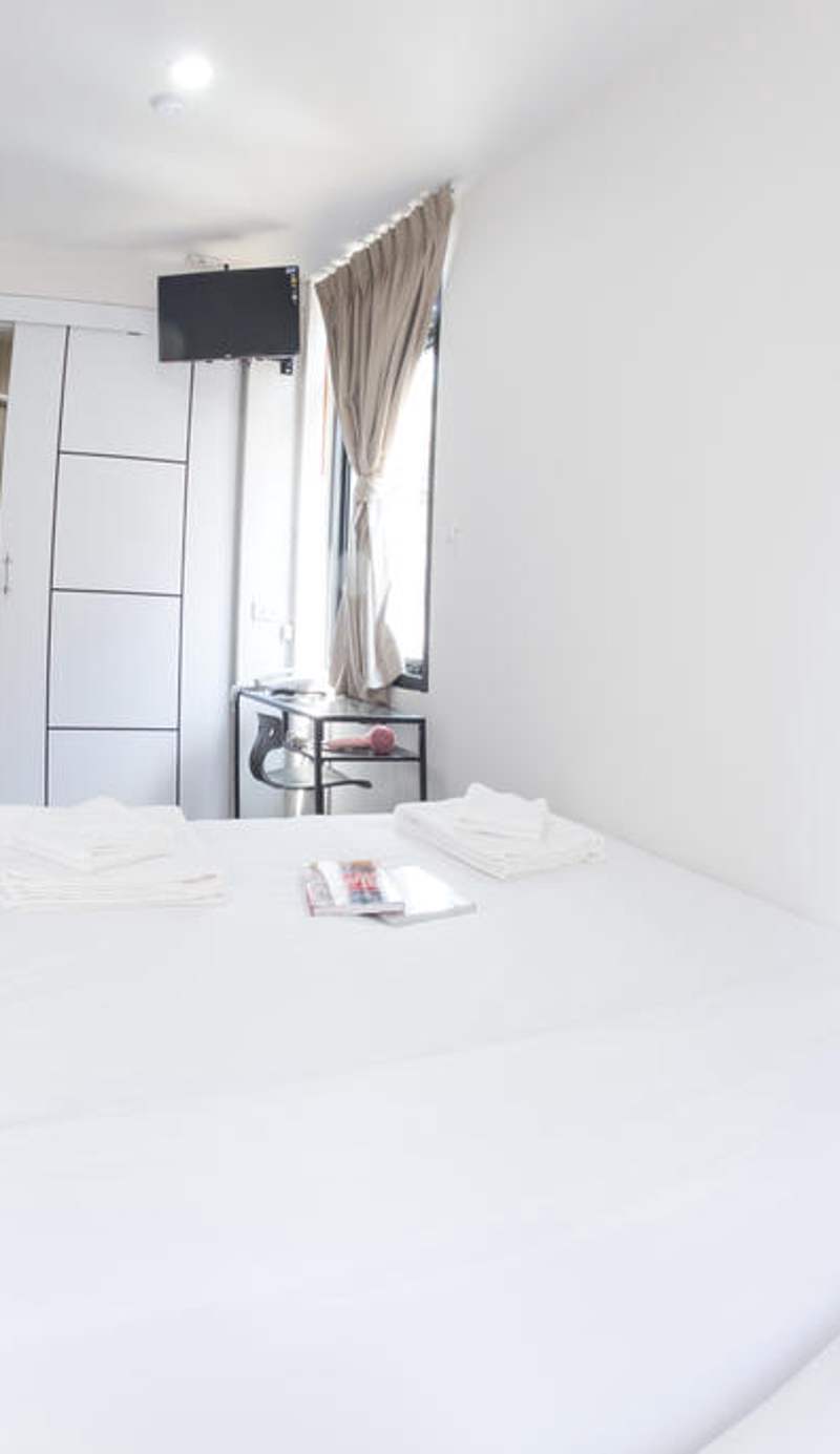 Le Bonheur Poshtel