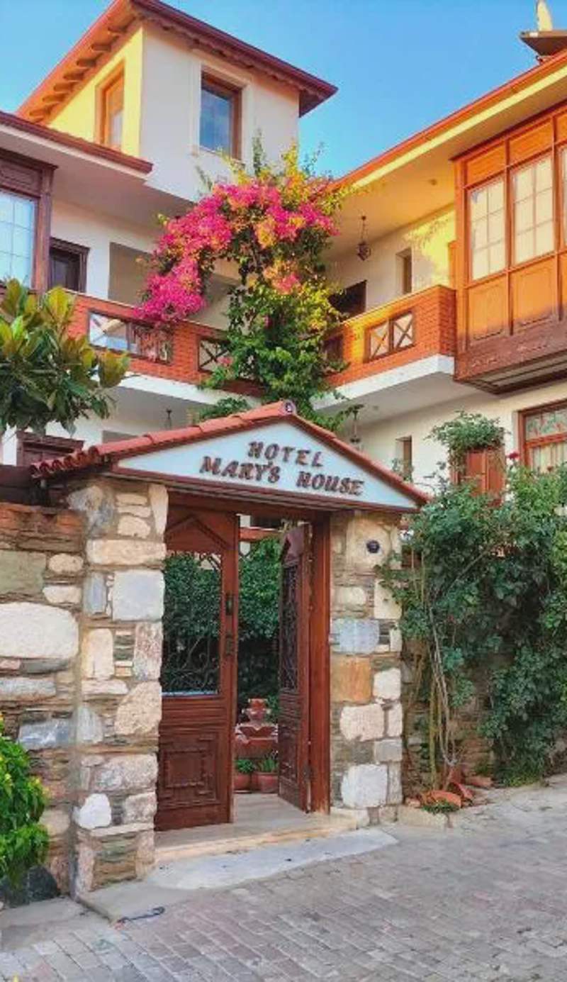 Hotel Mary's House