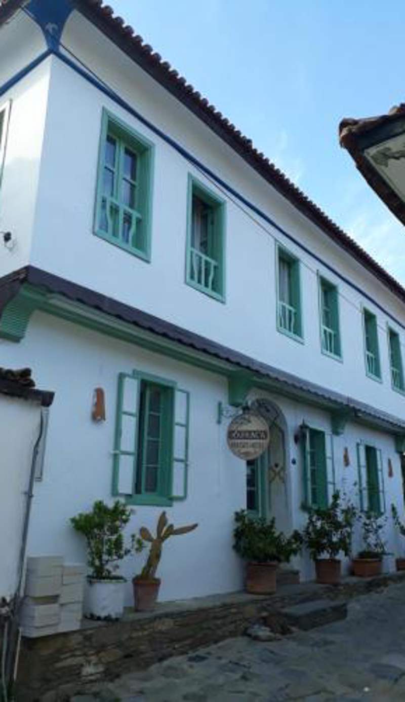 Kirkinca Hotel