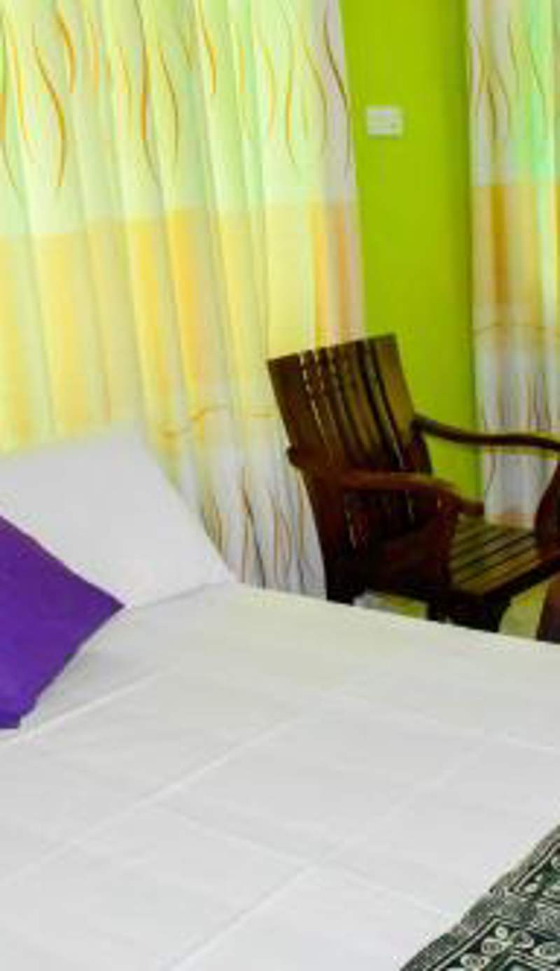 Thuru Sisila Resort