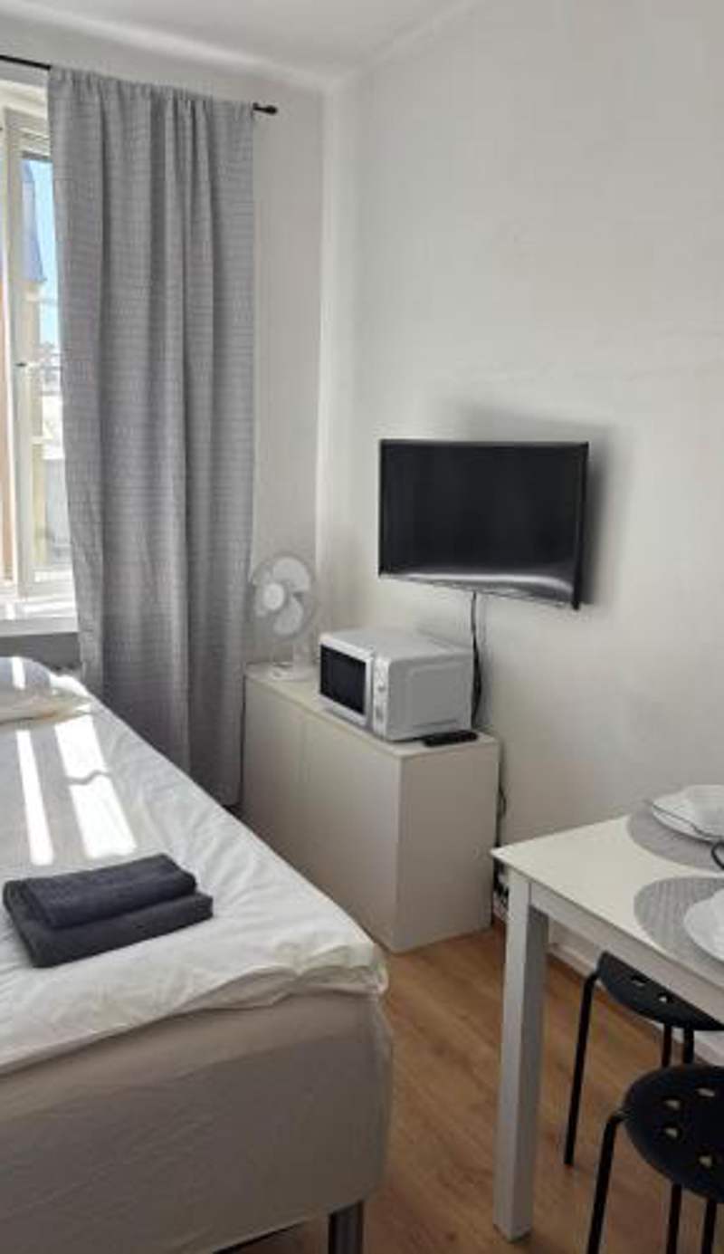 Foliate Living Silmu