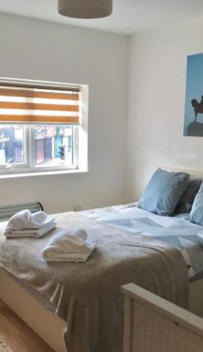 Flats near football clubs