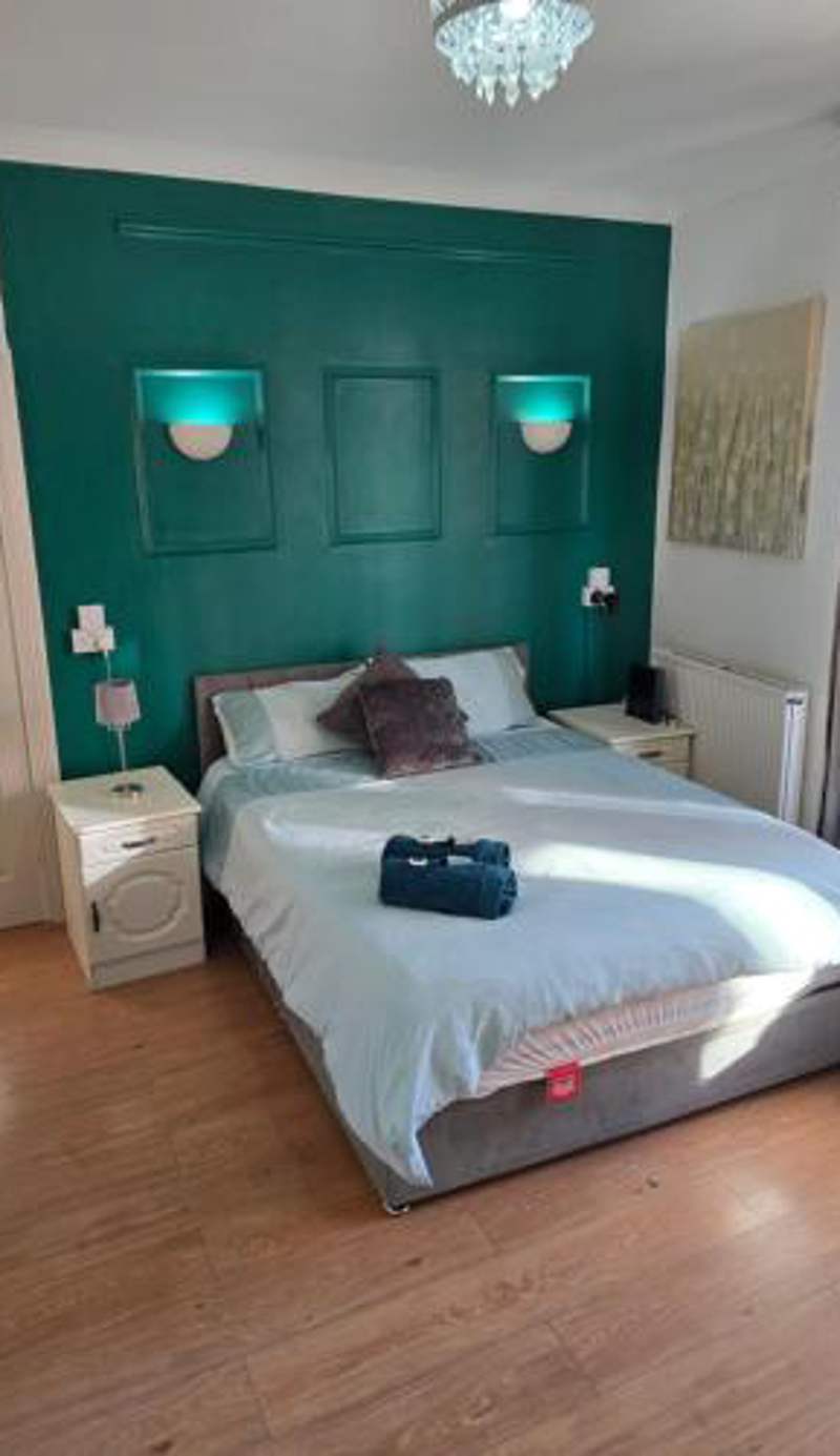 Spacious Double Room in Anfield
