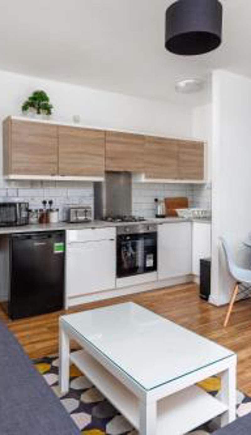 FLATZY - Stylish Abode on Doorstep of Sefton Park *10 minutes to Centre*