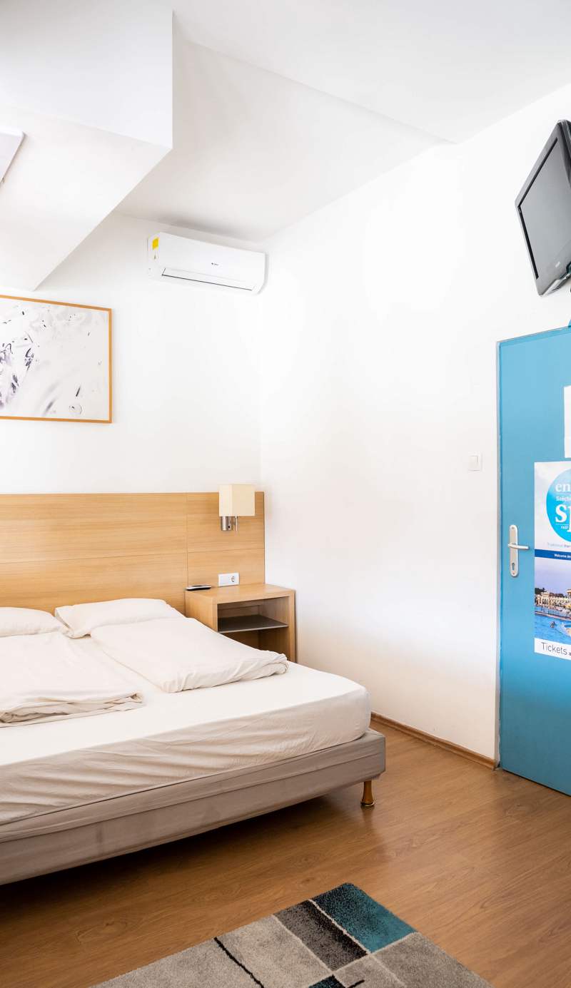 WOW City Hostel