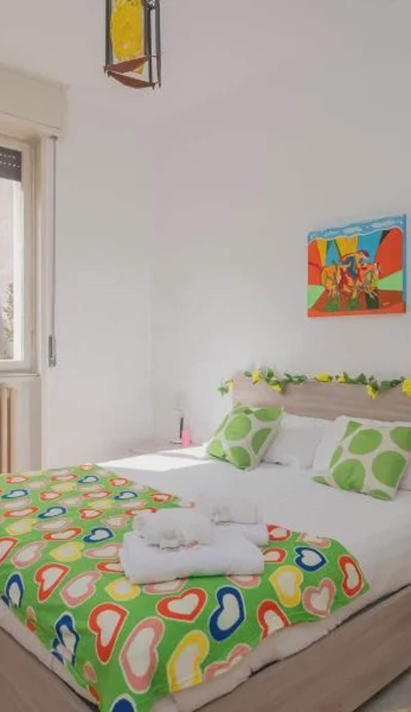 Xenia Apartments - Spacious two-room apt in the flower district
