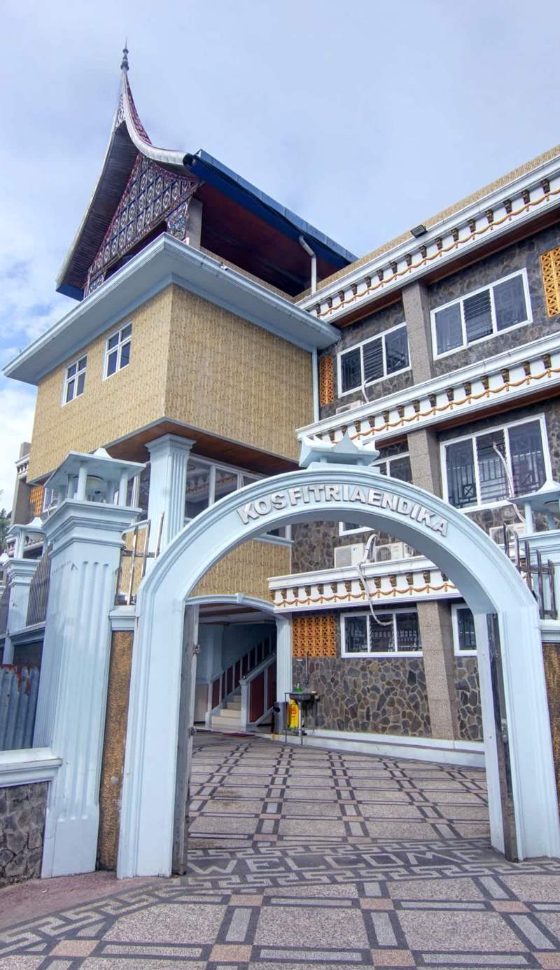 Hotel O Fitriaendika Residence Near Pasar Raya