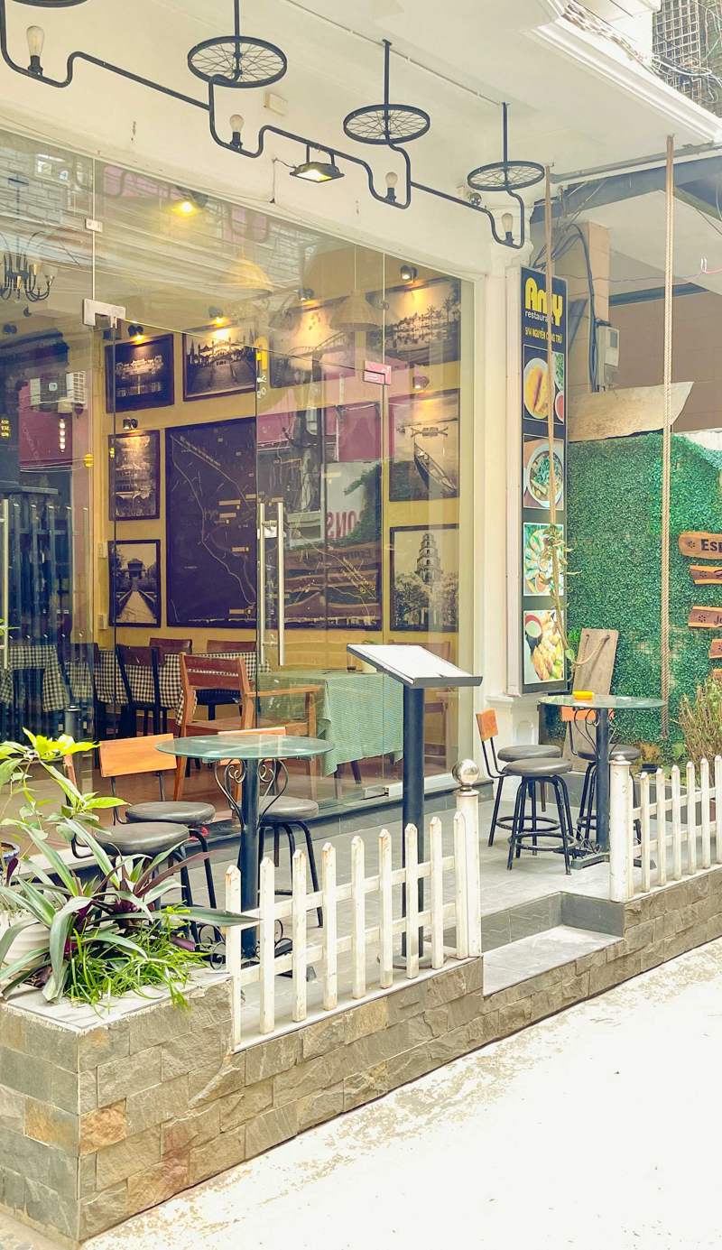 Amy Hostel Hue