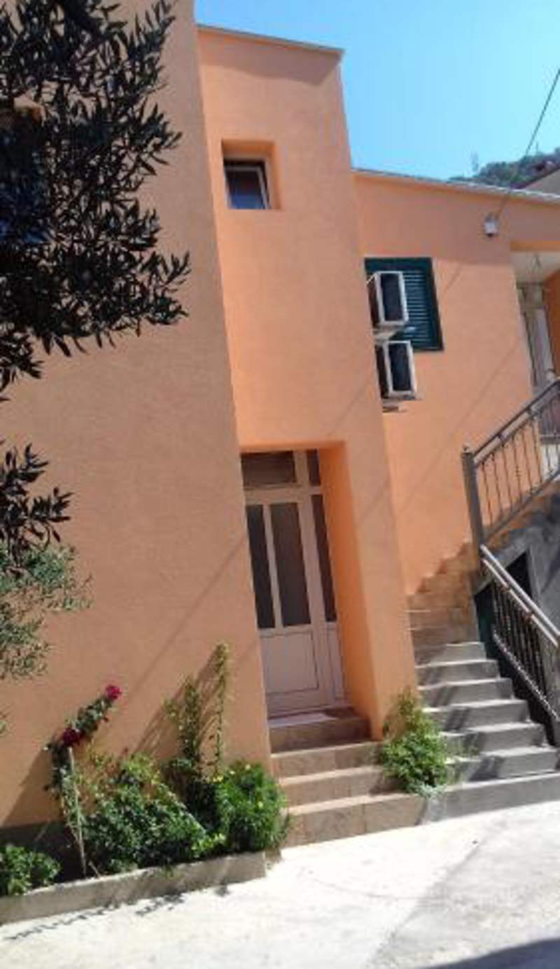 Apartments Anita Hure