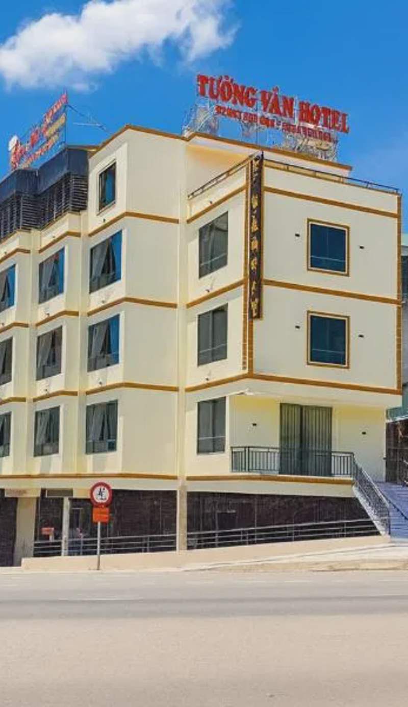Tường Vân Legend Hotel
