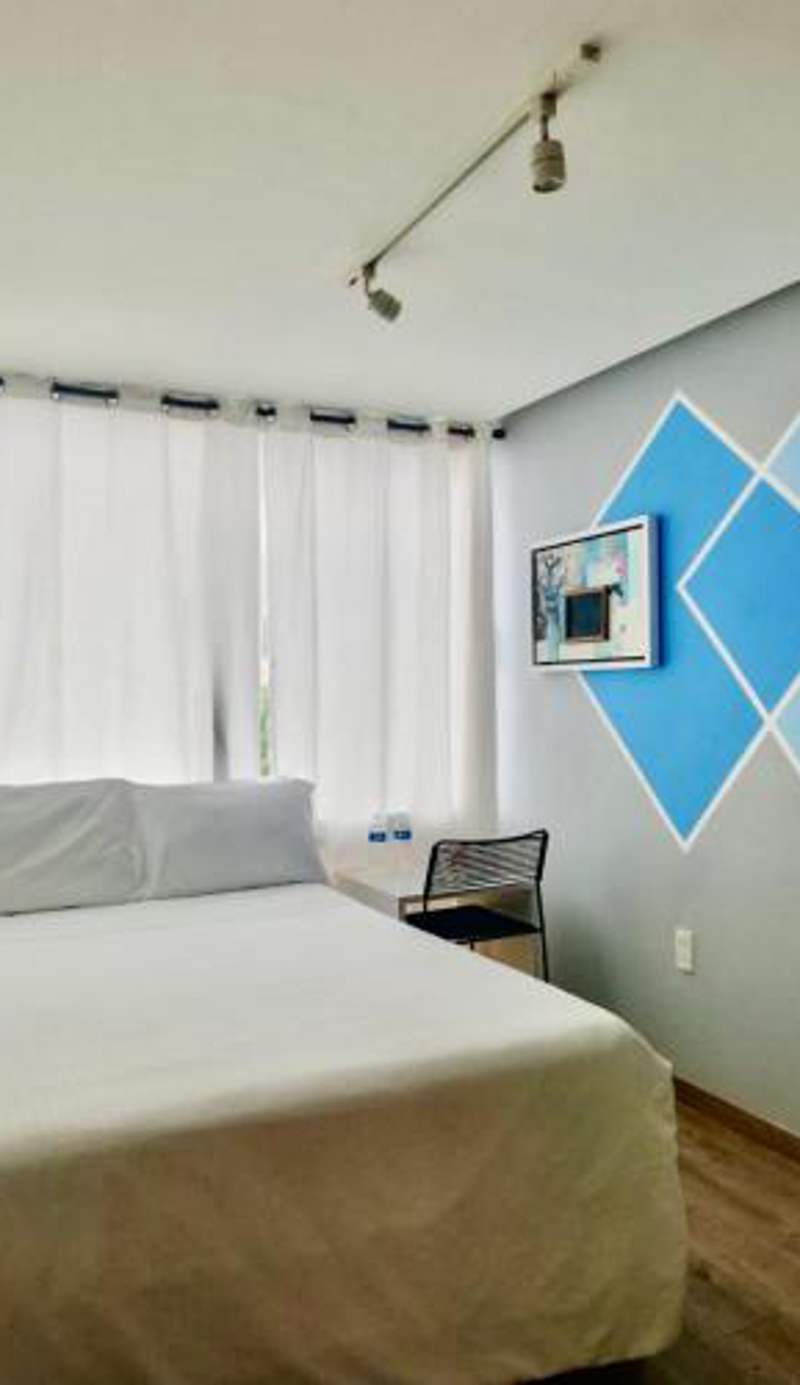 Kubo Hotel & Business Center