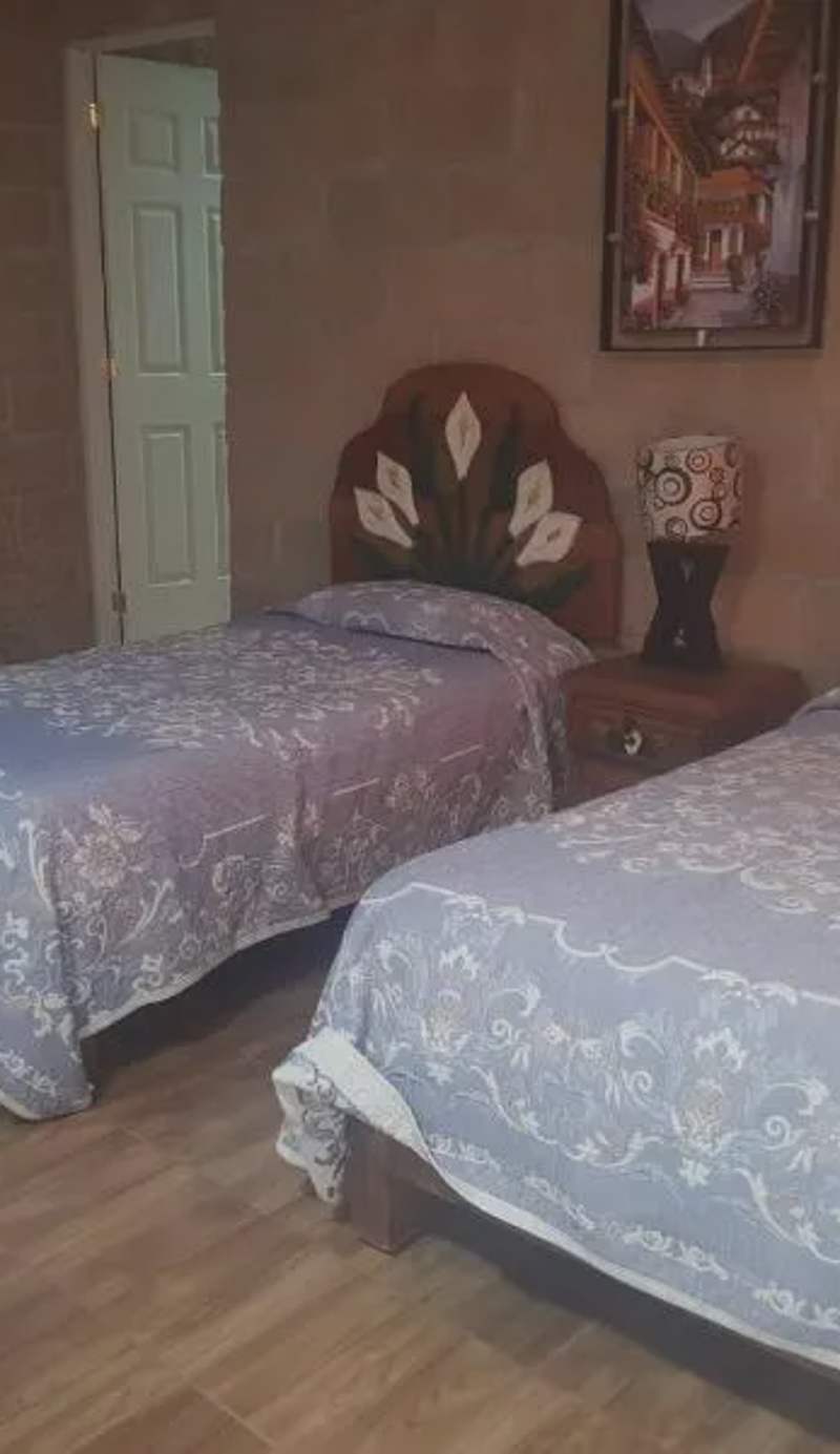 Hotel La Cabaña