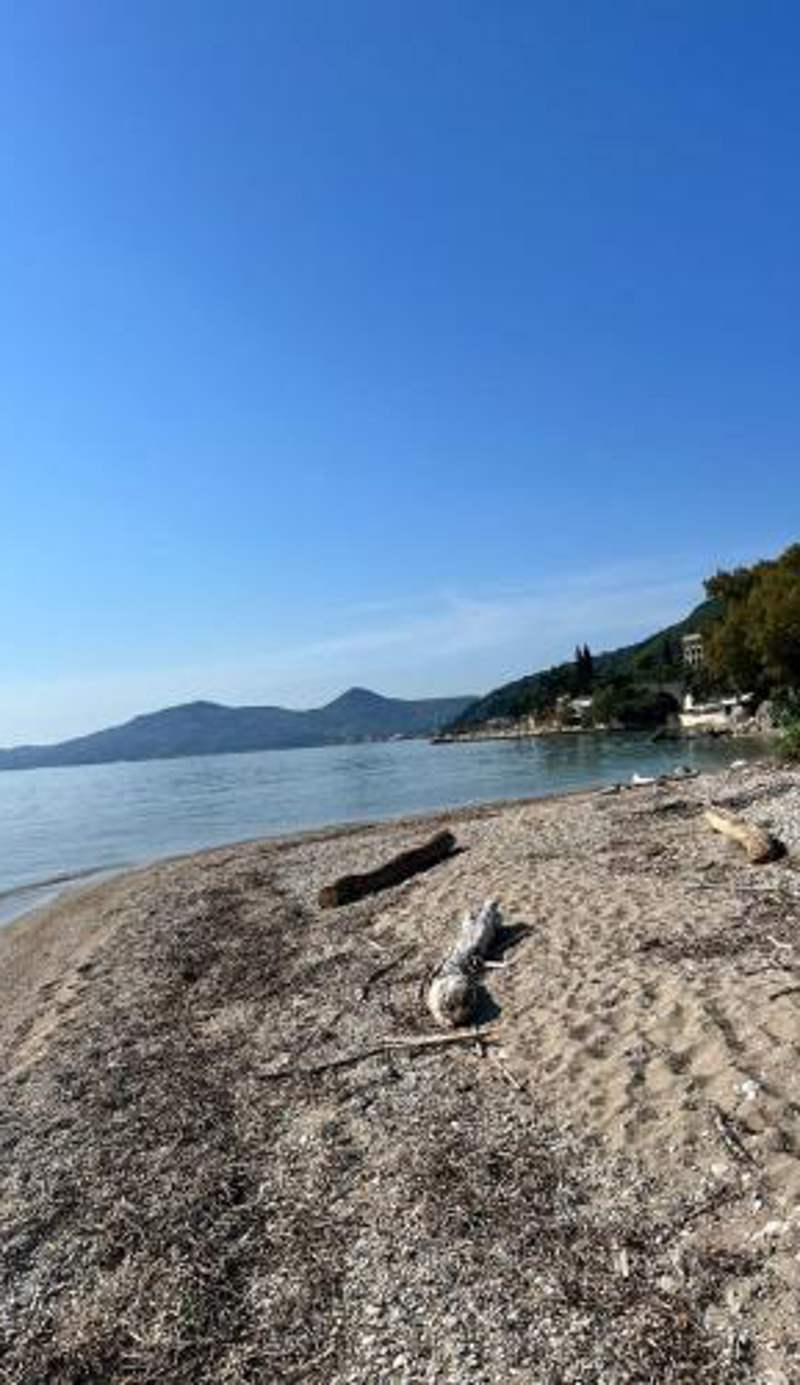 Lithino Apartments · 5min From the Beach