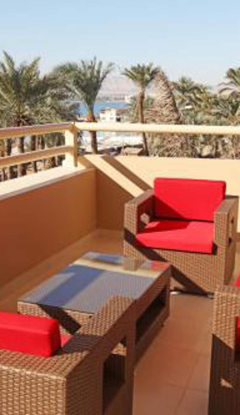 La Riva Hotel