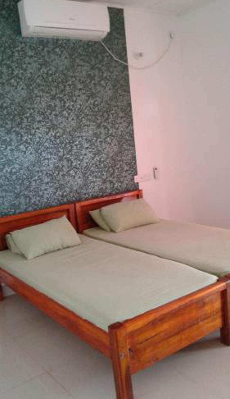 Masha Beach Inn