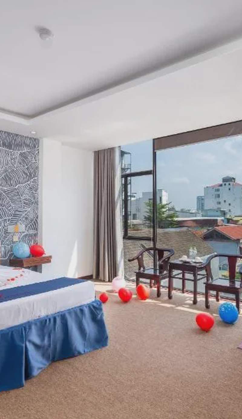Amona Hotel