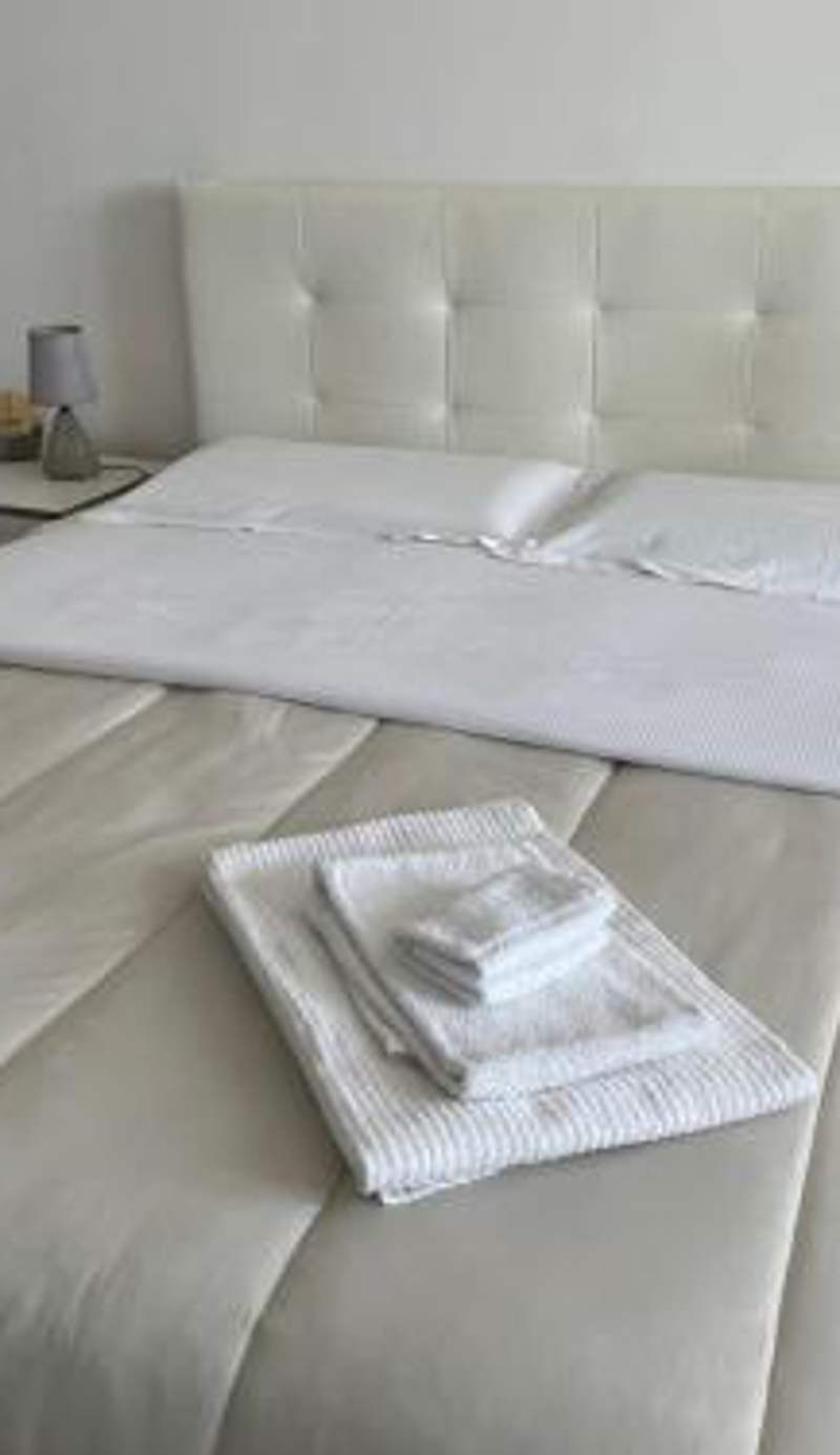 Cavour16 rent bedrooms