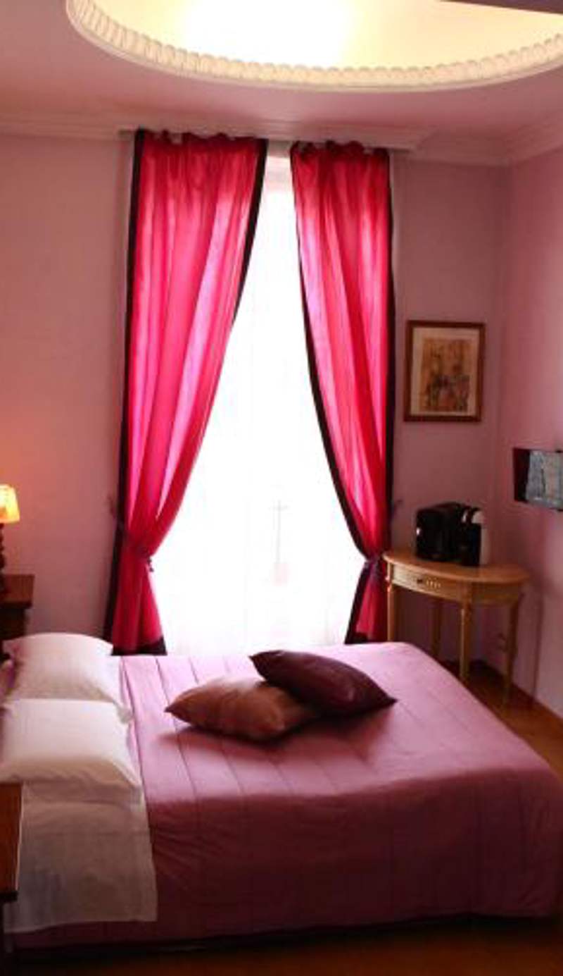 Duca's Guest House