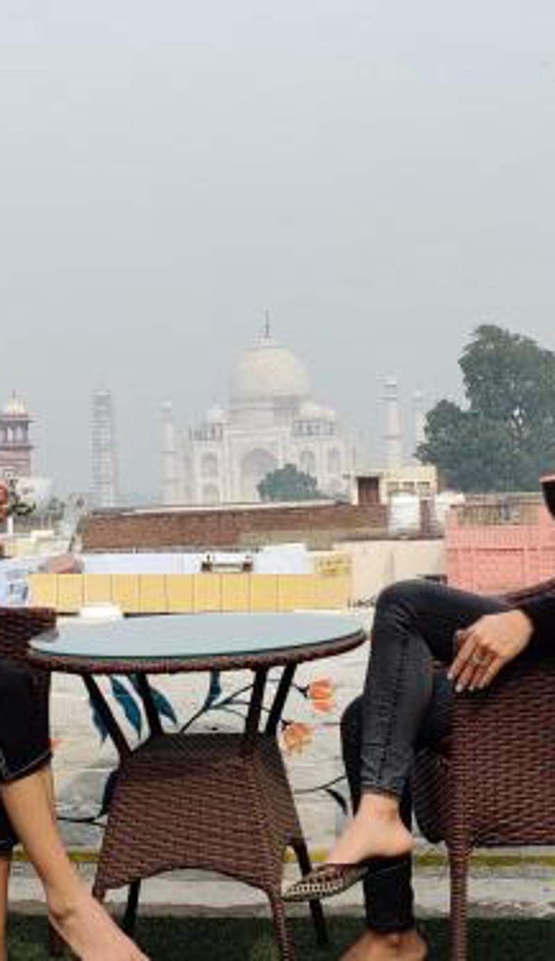 Joey's Hostel Agra - 200m from Taj Mahal