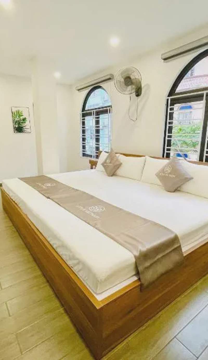 Little Vietnam Hotel - Cát Bà