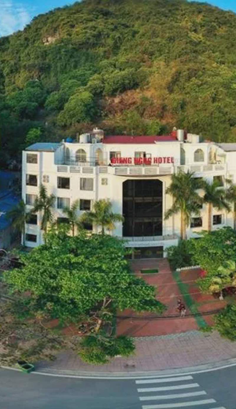 Gieng Ngoc Cat Ba Hotel