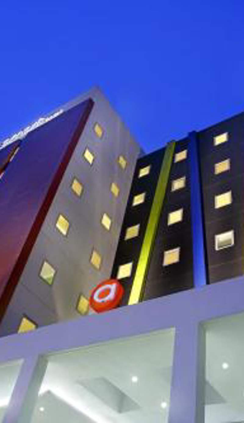 Amaris Hotel Bekasi Barat