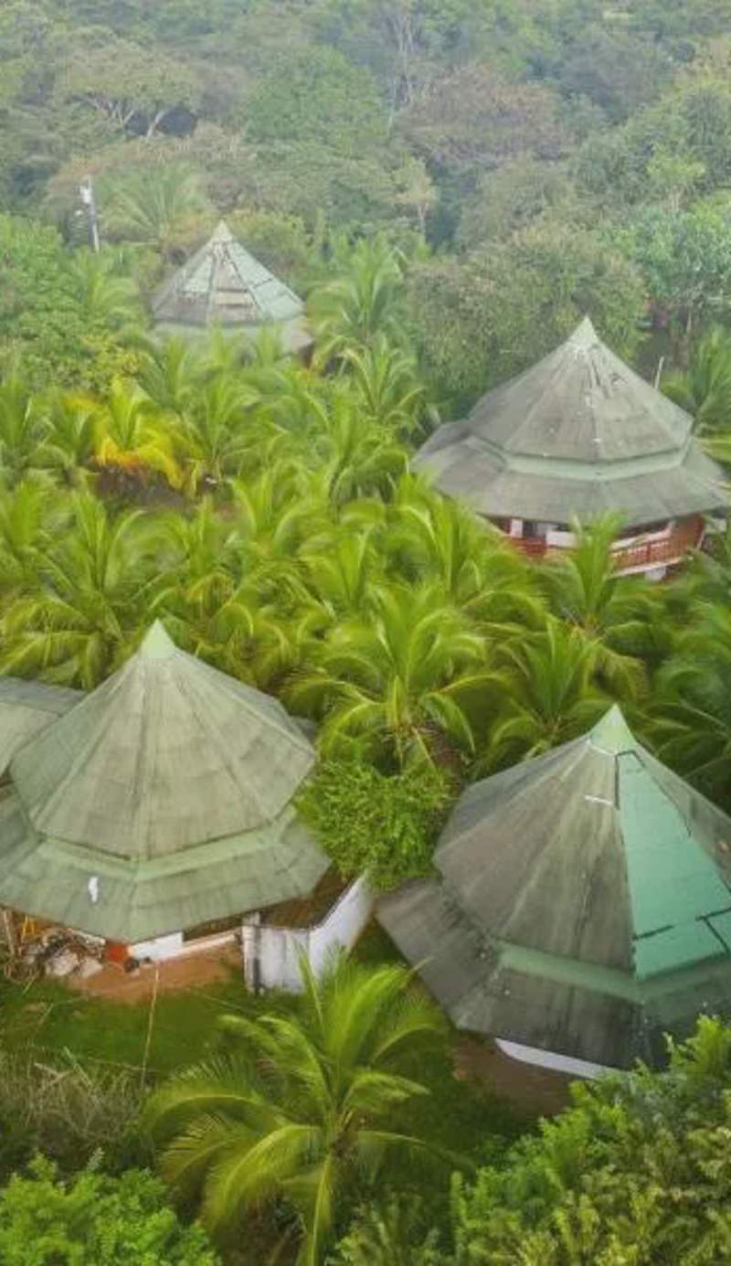 Eco-Lodge Deseo Bamboo