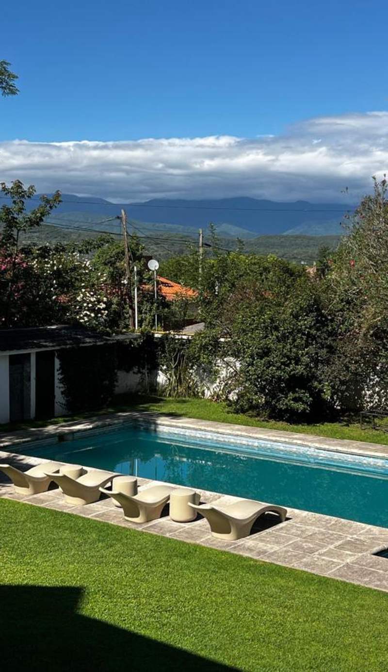 El Cerquero, Casa de Huéspedes