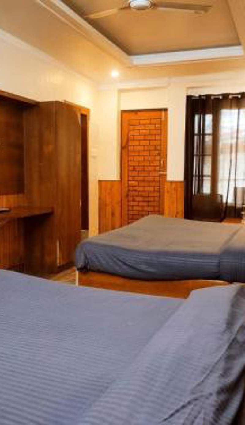 Honey N Spice Hotel & Restaurant