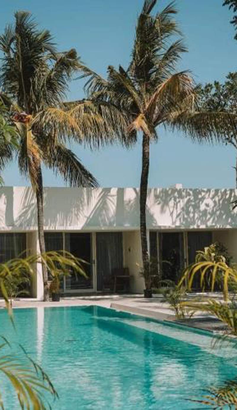 Ayom Suite