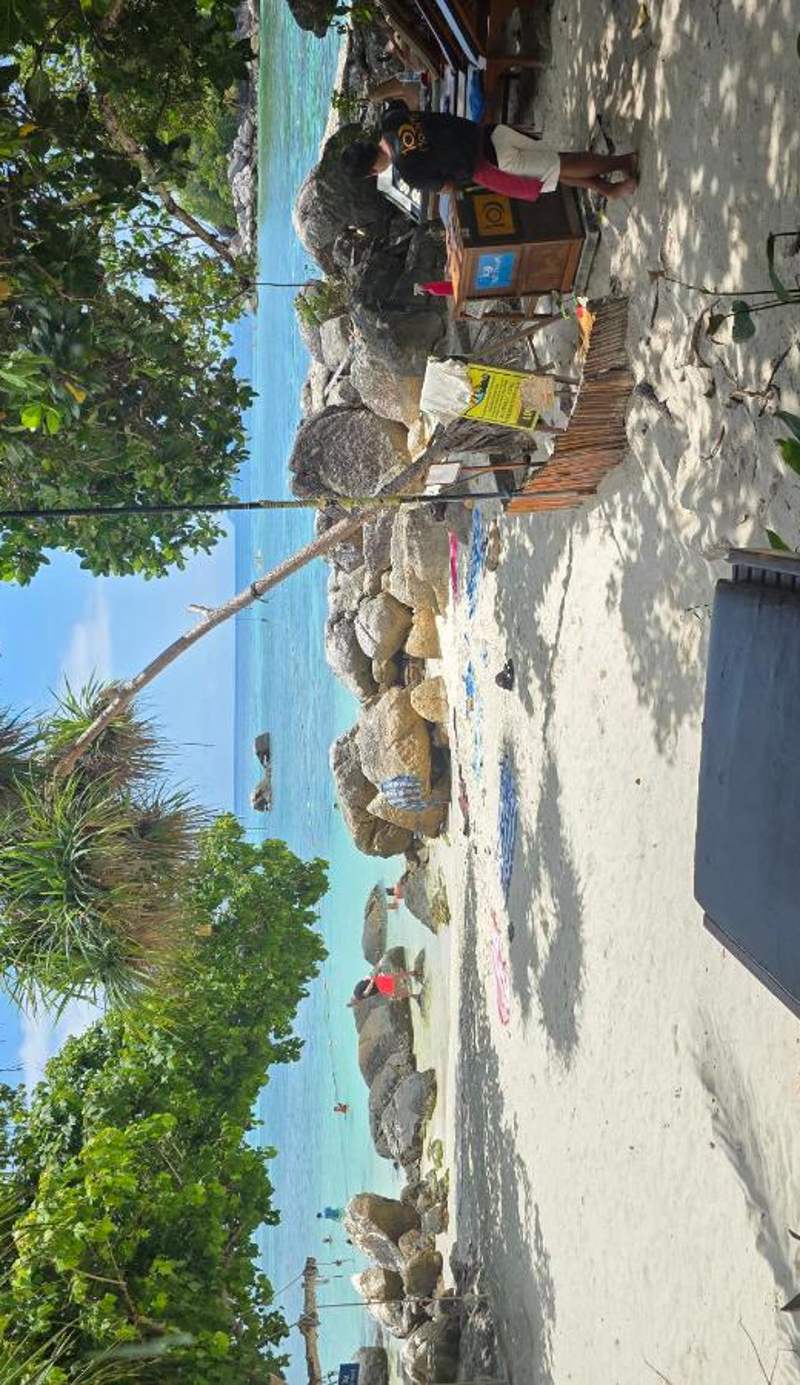 Ten Moons Lipe Resort