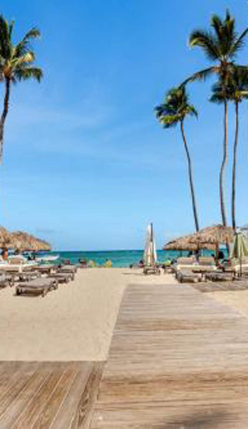Beautiful on foot from the beach