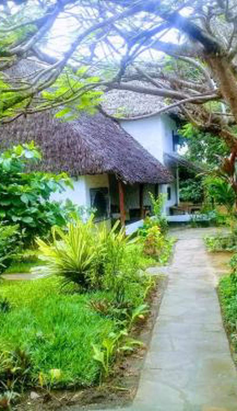 Diani Banda Cottages