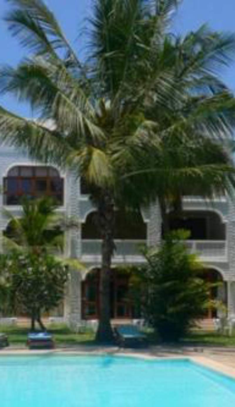 Apartment, pool, beach access nearby Simba A201